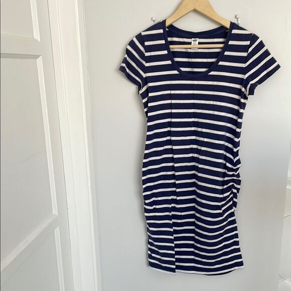❤️Old Navy Navy and White Striped maternity size M dress - Picture 1 of 7